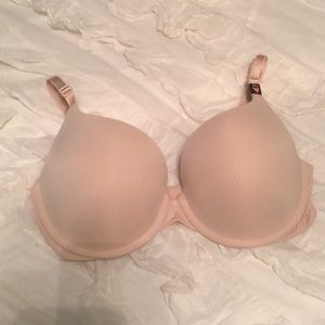 Victorias Secret T-Shirt Push Up Bra